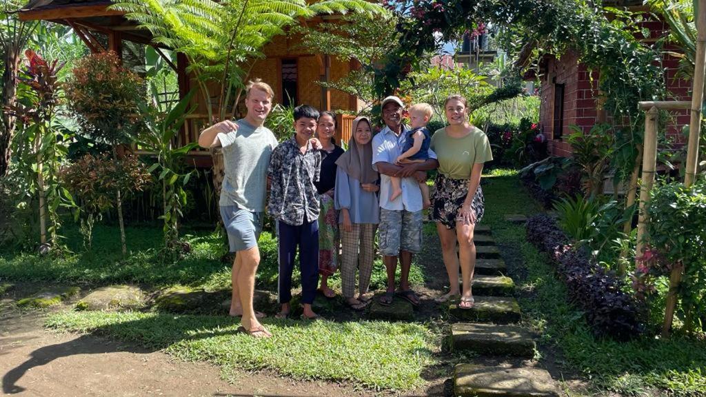 Ariel Bungalow Tetebatu Buitenkant foto