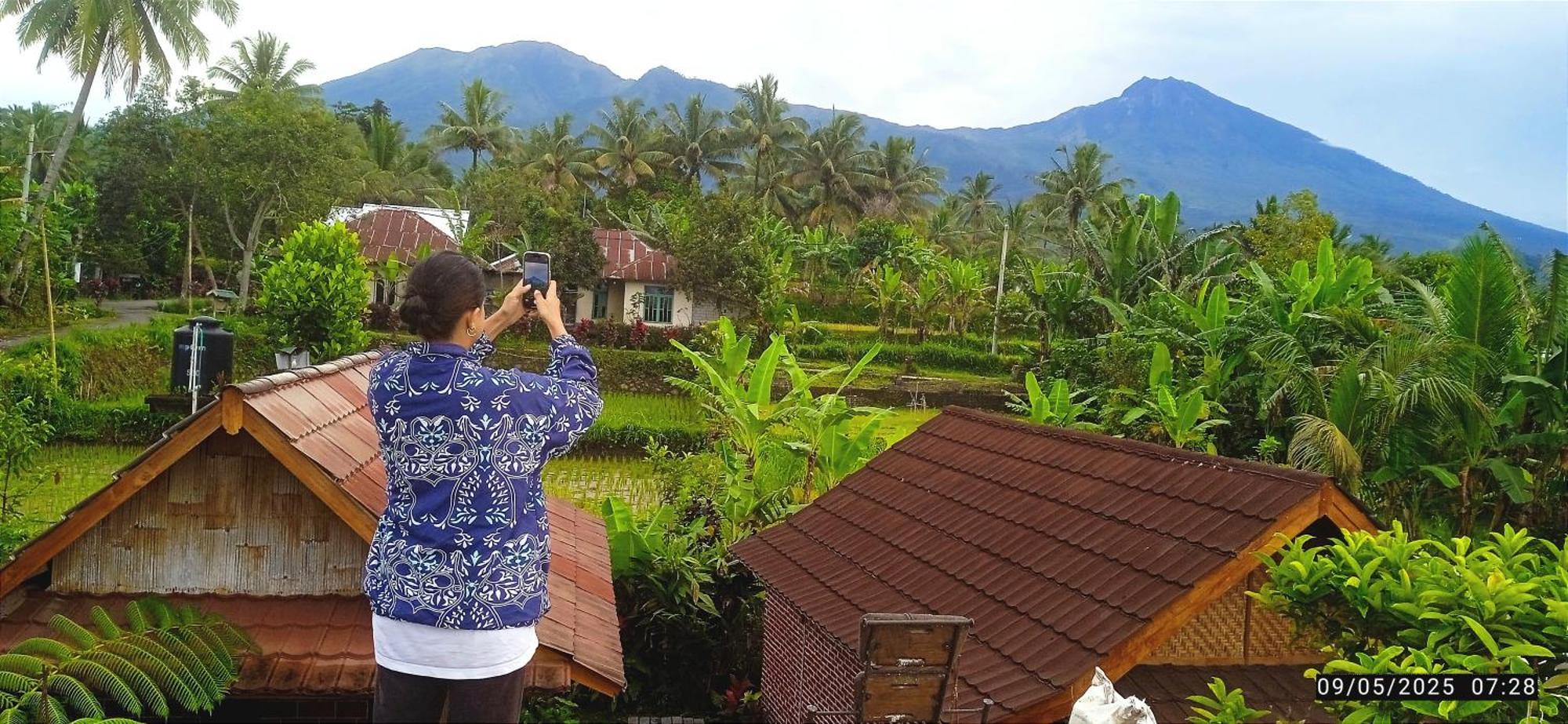 Ariel Bungalow Tetebatu Buitenkant foto